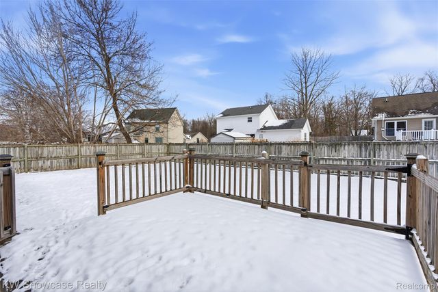 214 Willow Lane, Linden, MI 48451