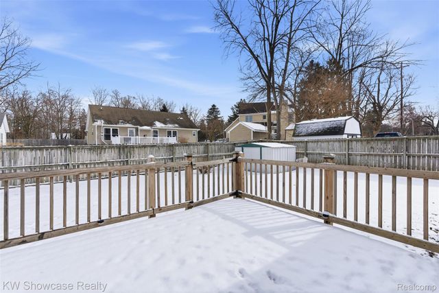 214 Willow Lane, Linden, MI 48451