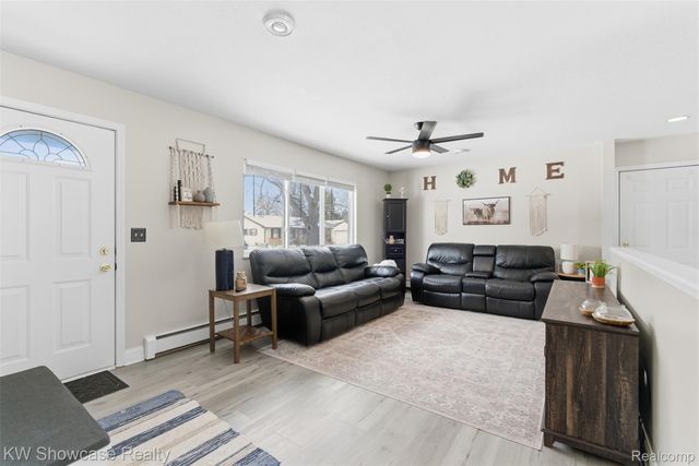 214 Willow Lane, Linden, MI 48451