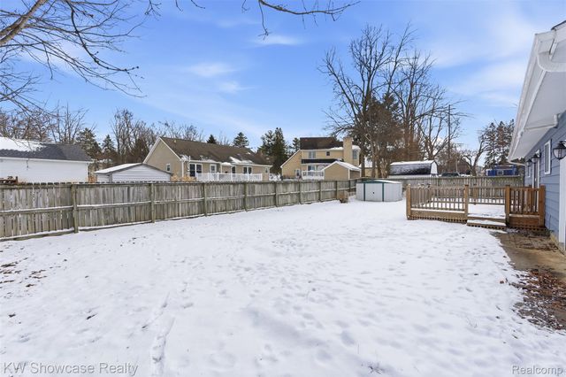 214 Willow Lane, Linden, MI 48451