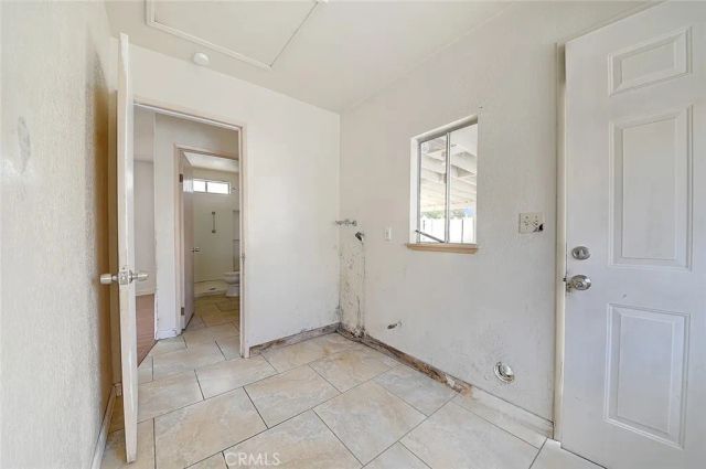 351 West Street, Upland, CA 91786