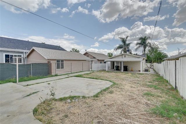 351 West Street, Upland, CA 91786