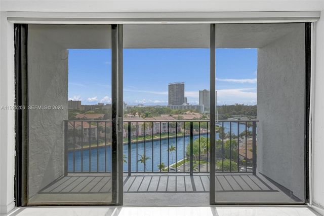 200 Leslie Dr 918, Hallandale Beach, FL 33009