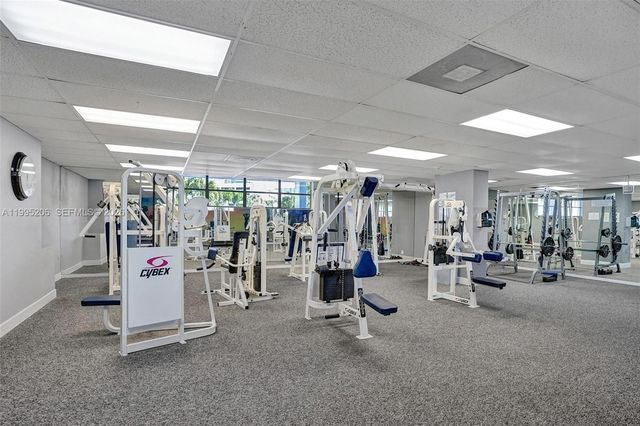 200 Leslie Dr 918, Hallandale Beach, FL 33009