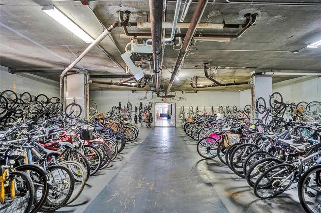 200 Leslie Dr 918, Hallandale Beach, FL 33009