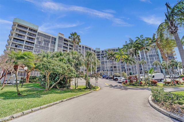 200 Leslie Dr 918, Hallandale Beach, FL 33009