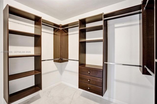 200 Leslie Dr 918, Hallandale Beach, FL 33009