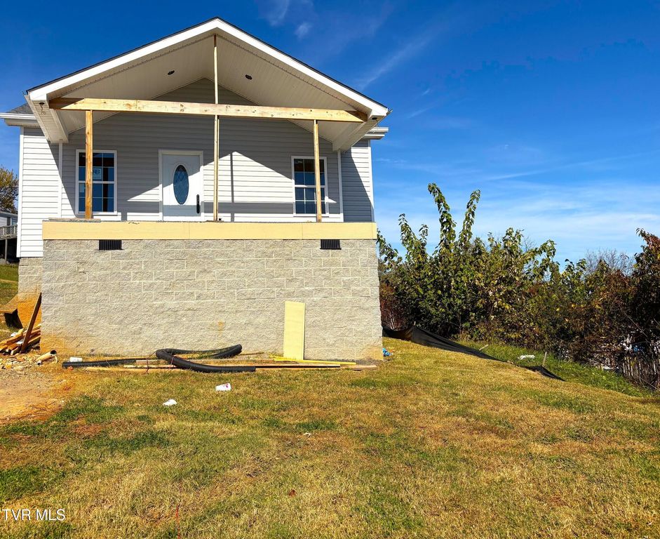 1720 Pendleton Street, Kingsport, TN 37660