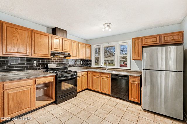 3106 Rosedale Blvd, Louisville, KY 40220