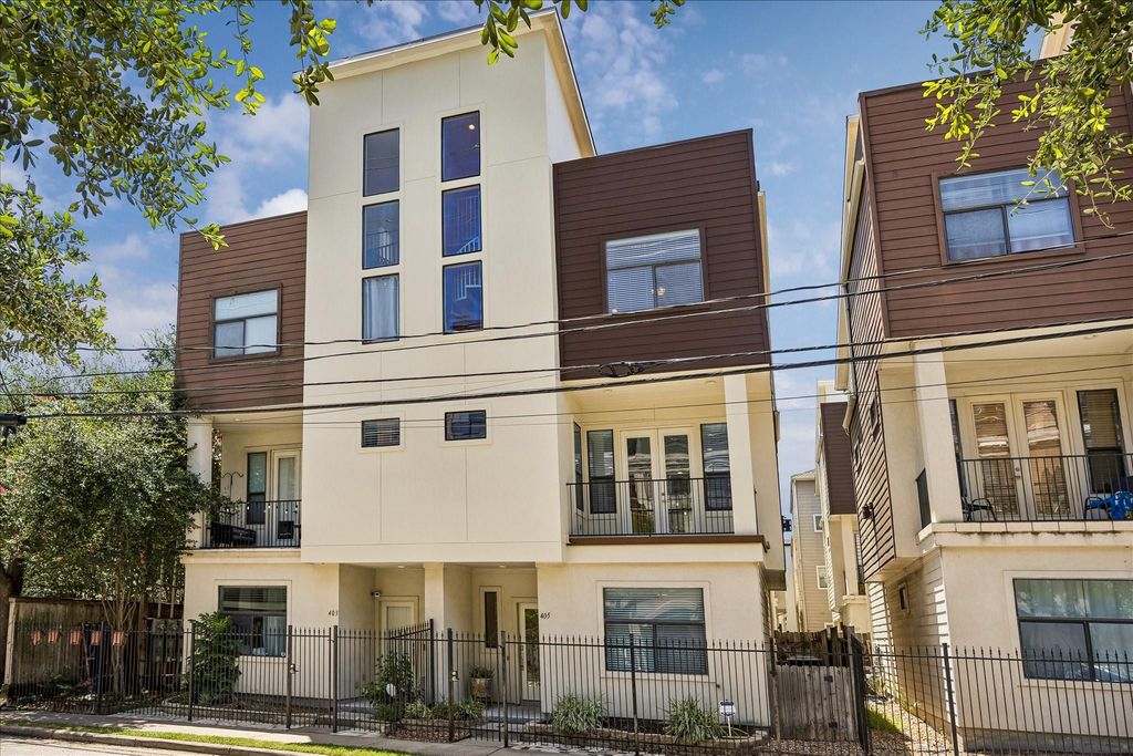 405 Jackson Hill Street, Houston, TX 77007