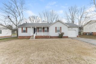 132 Fergus Rd, La Vergne, TN 37086