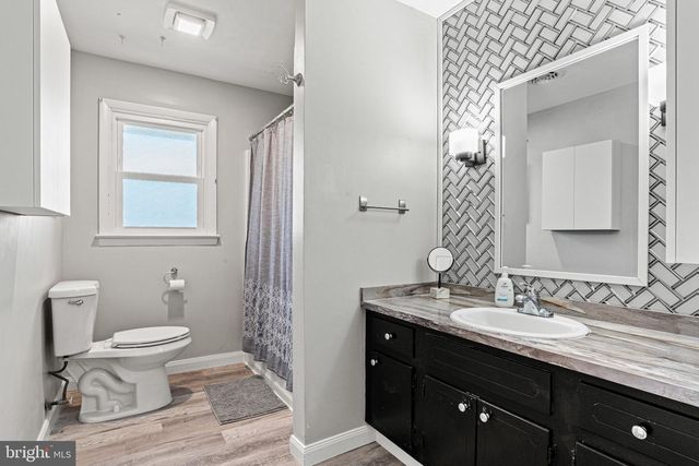 236 RIDGE HILL, Mechanicsburg, PA 17050
