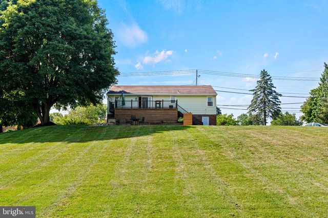 236 RIDGE HILL, Mechanicsburg, PA 17050