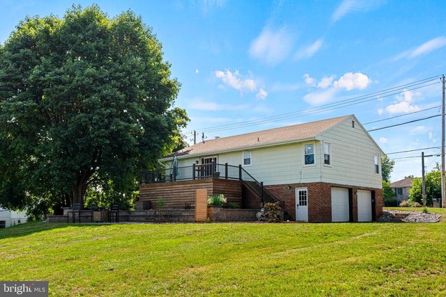 236 RIDGE HILL, Mechanicsburg, PA 17050