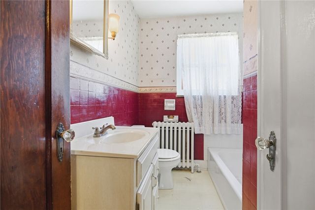 456 3rd St, Clairton, PA 15025