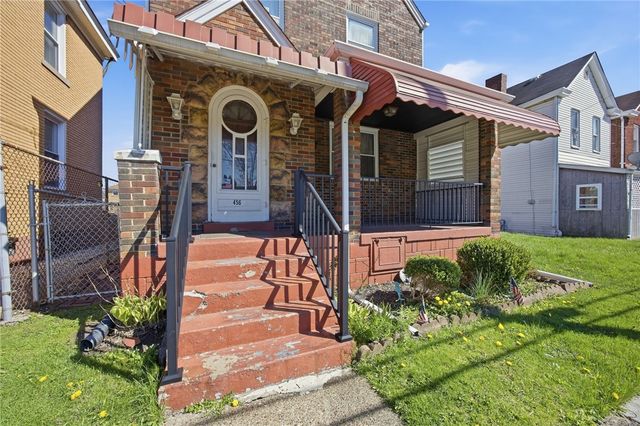 456 3rd St, Clairton, PA 15025