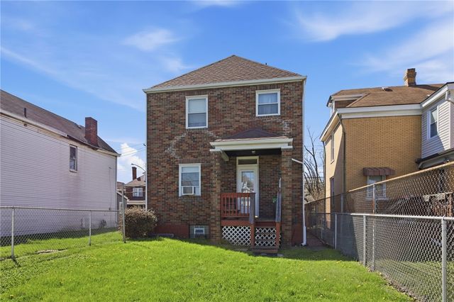 456 3rd St, Clairton, PA 15025