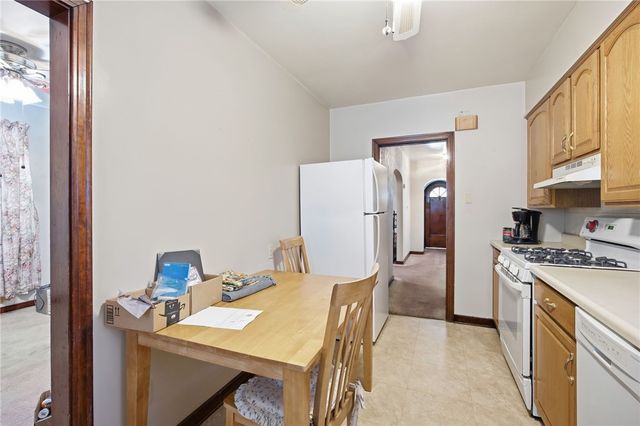 456 3rd St, Clairton, PA 15025