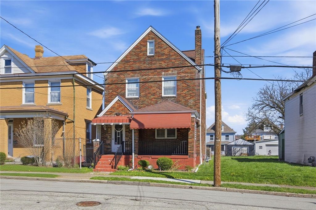 456 3rd St, Clairton, PA 15025