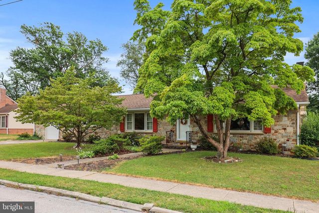 263 MCKINLEY AVE, Hanover, PA 17331