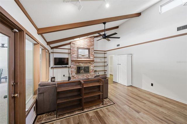 6605 NW 16TH PLACE, Gainesville, FL 32605