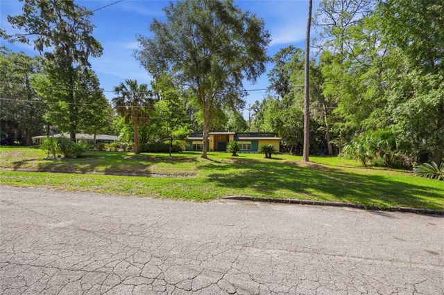 6605 NW 16TH PLACE, Gainesville, FL 32605