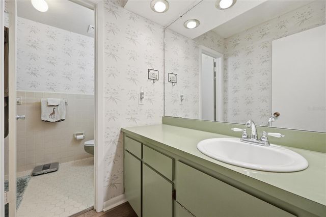 6605 NW 16TH PLACE, Gainesville, FL 32605
