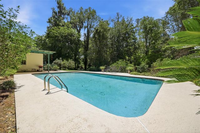 6605 NW 16TH PLACE, Gainesville, FL 32605