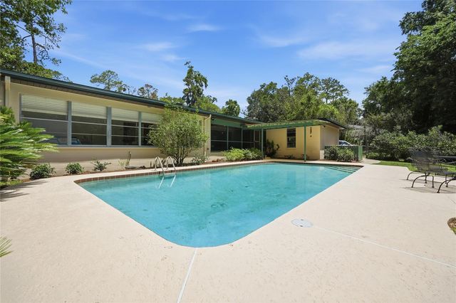 6605 NW 16TH PLACE, Gainesville, FL 32605