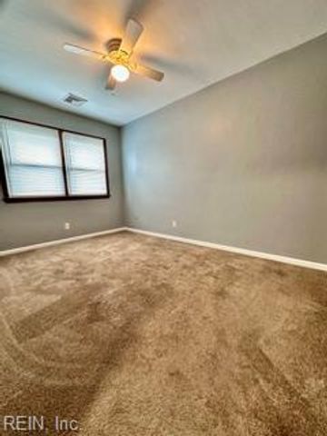 2216 Pretty Lake Ave Apt 2, Norfolk, VA 23518
