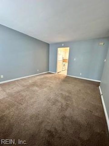 2216 Pretty Lake Ave Apt 2, Norfolk, VA 23518