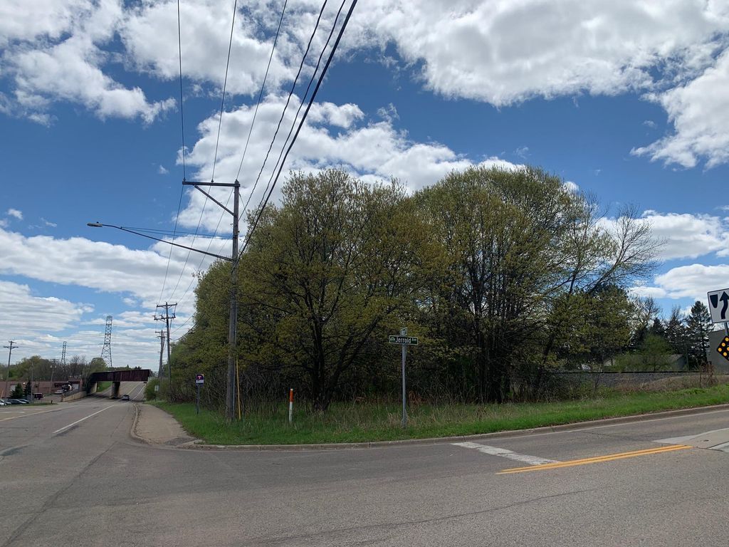 32xx Rice Street, Shoreview, MN 55126 — exterior