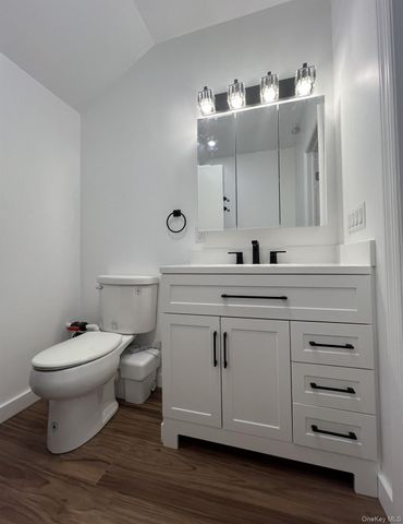 7 1st Street A-2, Warwick, NY 10990