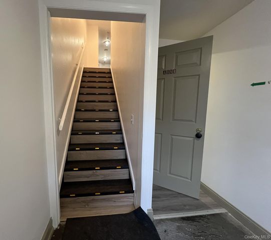 7 1st Street A-2, Warwick, NY 10990
