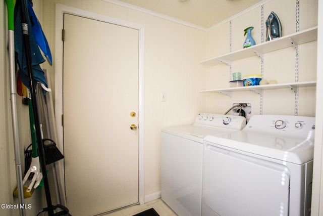 10 Newark Street, Saratoga Springs, NY 12866