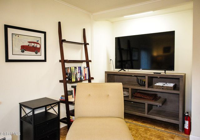 10 Newark Street, Saratoga Springs, NY 12866