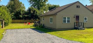 10 Newark Street, Saratoga Springs, NY 12866