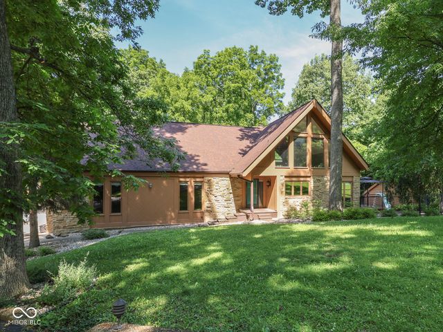 6796 Travis Place, Greenwood, IN 46143