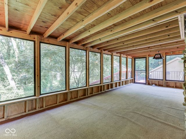 6796 Travis Place, Greenwood, IN 46143