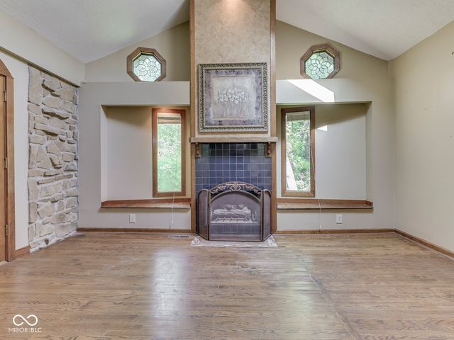6796 Travis Place, Greenwood, IN 46143