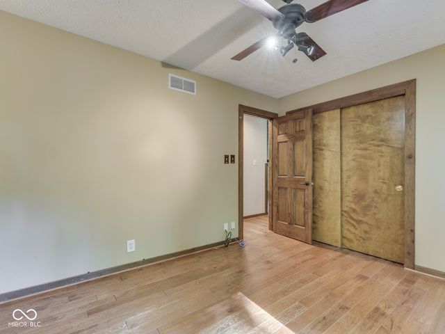 6796 Travis Place, Greenwood, IN 46143