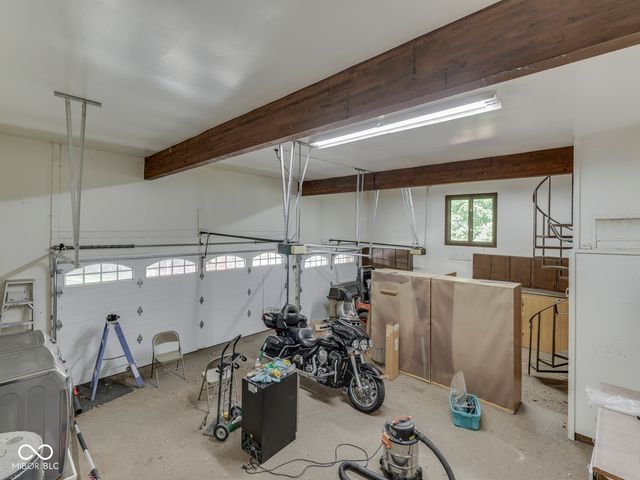 6796 Travis Place, Greenwood, IN 46143