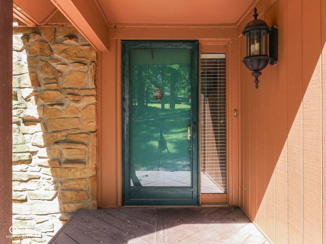 6796 Travis Place, Greenwood, IN 46143