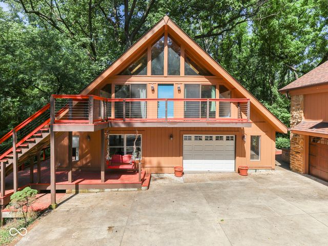 6796 Travis Place, Greenwood, IN 46143