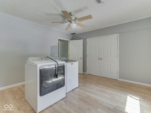 6796 Travis Place, Greenwood, IN 46143
