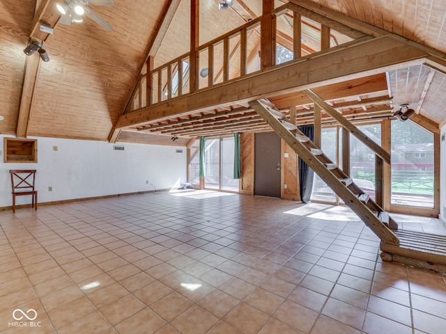 6796 Travis Place, Greenwood, IN 46143