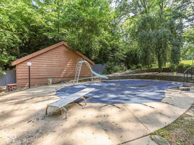 6796 Travis Place, Greenwood, IN 46143