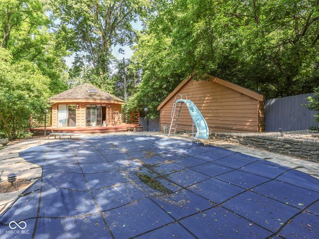 6796 Travis Place, Greenwood, IN 46143