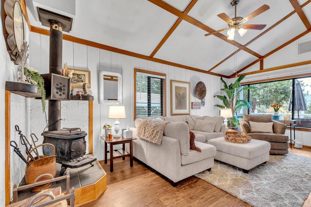 53454 Double View Drive, Idyllwild, CA 92549