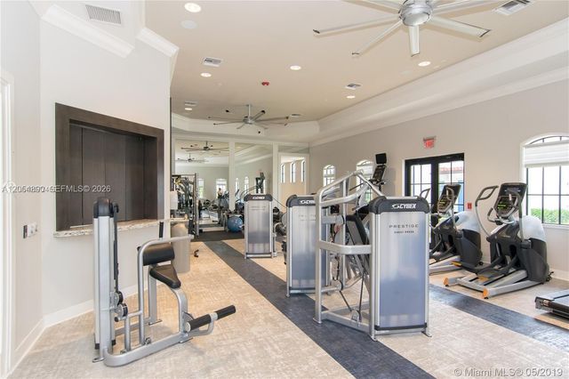 1409 SW 113th Ave, Pembroke Pines, FL 33025